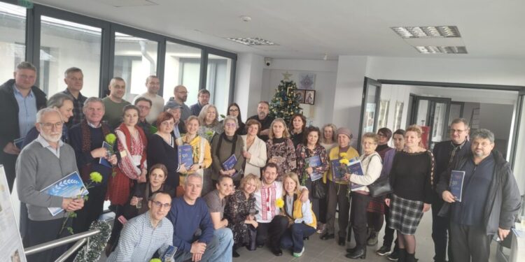 Laboratorul Zonal de Restaurare de la Muzeul Național al Bucovinei a împlinit jumătate de secol. Emil Ursu: Restaurarea presupune, în primul rînd, foarte, foarte multă răbdare, foarte, foarte multă atenție… Răspunderea este foarte mare