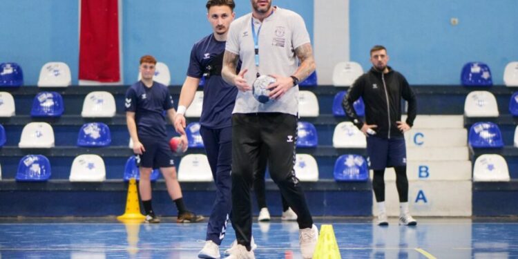 CSU Suceava, meci la echipa care nu are nici un punct. Cu toate acestea, antrenorul Bogdan Șoldănescu susține că va fi ”un meci greu, un meci dificil”