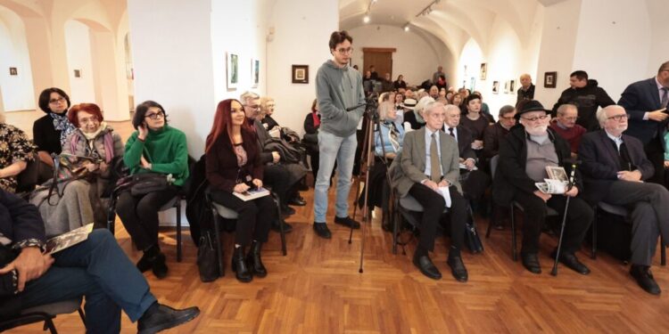 Scriitoarea suceveană Angela Furtună, în antologia Poemele Transilvaniei