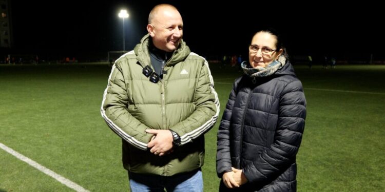 Părinții fericiți ai băiatului din Frasin care a adus lumina