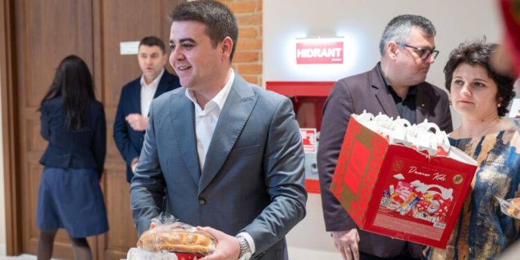 Gheorghe Șoldan: Îmi doresc ca sărbătoarea Nașterii Mîntuitorului să vă aducă în case și în suflete pacea și echilibrul pe care le căutăm cu toții