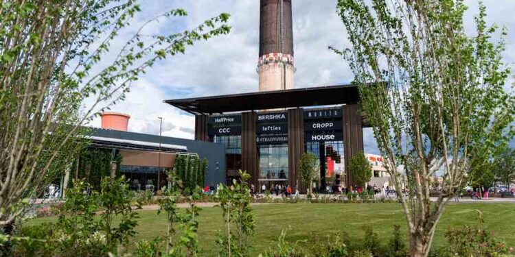 În luna iubirii, Iulius Mall Suceava te trimite la Roma. Fii printre cele 30 de cupluri care intră în cursa pentru un city break!