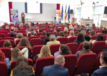 Analiza riscurilor privind dependențele în rîndul adolescenților, tema principală a unui eveniment organizat de Inspectoratul Școlar Suceava