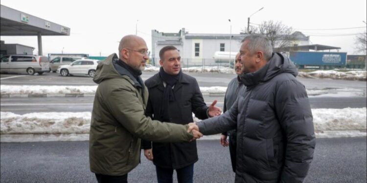 Miniștrii Energiei din România și Ucraina, în Vama Siret. Bogdan Ivan: România sprijină Ucraina, fără a afecta Sistemul Energetic Național și consumatorii români
