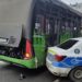Mașină de poliție, într-un carambol în centrul Cîmpulungului. Polițiștii urmăreau un șofer suspect de consum de droguri