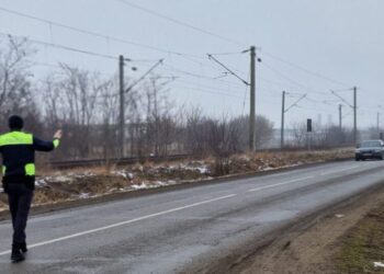 59 de polițiști suceveni, la o acțiune privind prevenirea accidentelor rutiere în zona căilor ferate