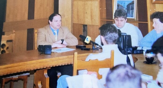 Conducerea Primăriei Suceava a copiat ”sofroneii”. Poate ar fi bine să copieze și comportamentul regretatului Constantin Sofroni