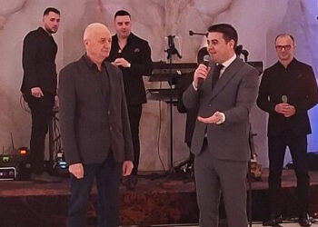 Gheorghe Șoldan, la Balul Mărțișorului, promisiuni de carduri cadou de Crăciun pentru pensionarii cu pensii minime