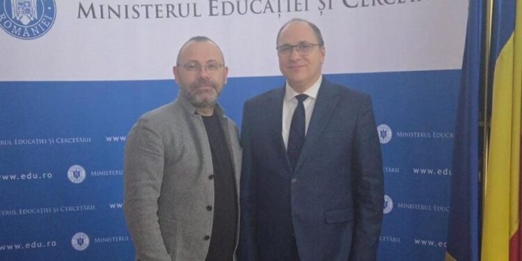 Șeful IȘJ Suceava, Ciprian Anton, primit de ministrul Educației, Mihai Dimian. S-a discutat, printre altele, despre susținerea programelor care se adresează elevilor capabili de performanță