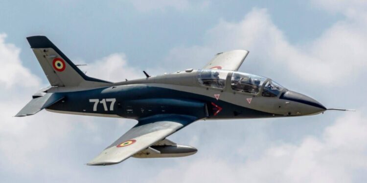 Avioane ale Forțelor Aeriene Române, pe cerul Sucevei, între 31 martie și 3 aprilie. Este vorba despre o campanie de promovare a FAR