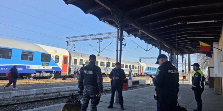 Polițiștii suceveni, razii în trenuri și gări (Foto)