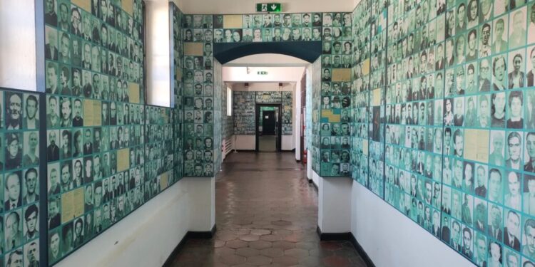 Profesorii de istorie de liceu din județul Suceava, rugați să sprijine organizarea concursului național „Vreau să fiu ca Iuliu Maniu”. Premii consistente pentru elevi și o excursie tematică gratuită