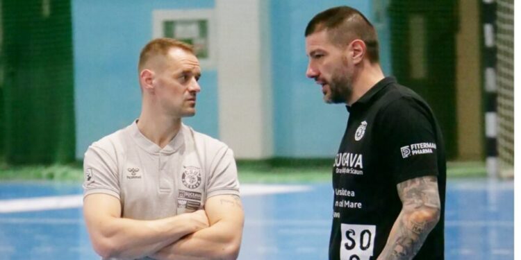 Echipa de handbal masculin a universității sucevene, în finala Campionatului Național Universitar. Dacă vor cîștiga meciul cu universitatea piteșteană, sucevenii vor reprezenta România la Jocurile Europene Universitare 2026