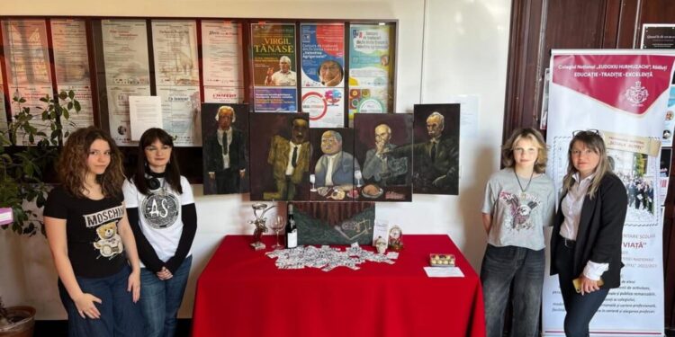 Două echipaje de la ”Colegiul Eudoxiu Hurmuzachi” Rădăuți, premii la tîrgul de proiecte din cadrul concursului național „LitBild-Literatur (umge)bildet” organizat de universitatea ieșeană