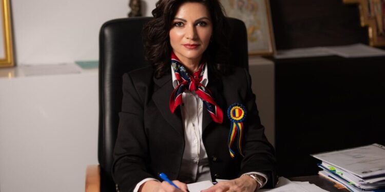 Încă cinci secții ale spitalului sucevean au dobîndit statut clinic. Larisa Blanari: Acest lucru confirmă îndeplinirea condițiilor necesare pentru desfășurarea activităților de învățămînt medical universitar și postuniversitar