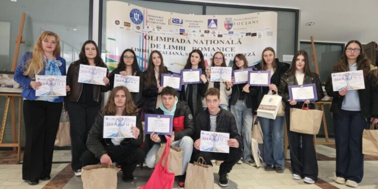 Premiul I și mai multe distincții pentru elevii suceveni, la Olimpiada Națională de Limbi romanice