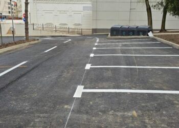 11 garaje demolate și 41 de locuri de parcare amenajate, în zona fostului restaurant ”Național” din centrul Sucevei