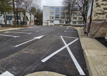 11 garaje demolate și 41 de locuri de parcare amenajate, în zona fostului restaurant ”Național” din centrul Sucevei