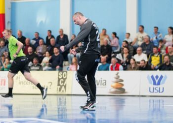 Cine nu are ”bătrîni”, să-și cumpere. Suceava are