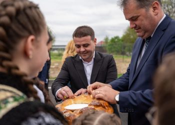 Prima creșă construită în mediul rural din județul Suceava prin programul „Sfînta Ana” a fost inaugurată la Baia. Gheorghe Șoldan: Îi va putea primi pe cei mici încă din toamnă (FOTO)