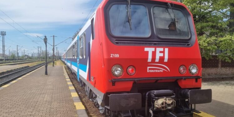 Tren privat de tip Intercity pe ruta Suceava – București, începînd de astăzi, 4 mai. Călătoria durează aproximativ 5 ore și 40 de minute