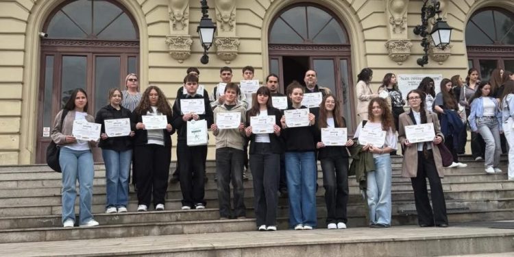 Colegiul Național ”Eudoxiu Hurmuzachi” Rădăuți, ”Școală de chimie”, pentru al doilea an consecutiv
