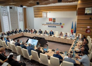 20.000 de lei de la Consiliul Județean, pentru un proiect prin care 80 de copii vor ajunge pentru prima dată la mare