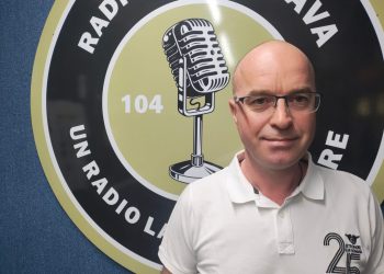 Peste 120 de mașini istorice vor fi expuse, duminică, în centrul Sucevei. Liviu Domunco: Pasiunea nu ne oprește nici pe ploaie, nici pe vînt