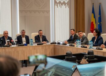 Ilie Bolojan, convins că în 2029 se va circula pe autostradă pînă la Suceava