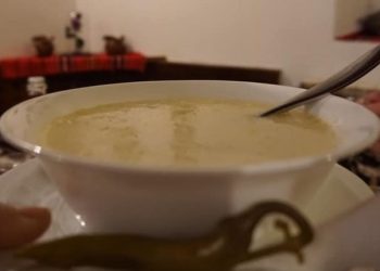 Ziua Ciorbei Rădăuțene, la Rădăuți, pe 2 iulie. ”Participanții vor putea savura gratuit ciorba rădăuțeană pregătită după rețeta originală”. Anul trecut s-au preparat 1.400 de porții