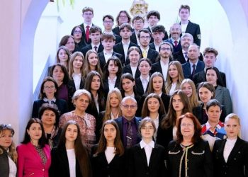 30 de elevi de la ”Hurmuzachi”, la etapele naționale ale olimpiadelor, la 21 de probe