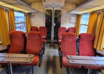 Mai multe locuri în trenul Suceava-Constanța, care pleacă de la Suceava la ora 5.36 și ajunge la destinație la ora 11.53. La întoarcere, plecarea este la ora 15.02