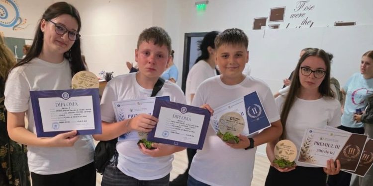 Echipe de la Școala ”Teodor Balan” Gura Humorului și Colegiul Economic Suceava, premiate la Concursul național de proiecte de mediu