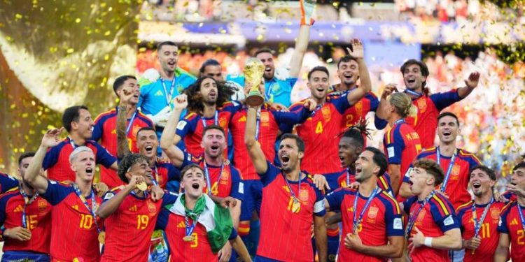 Marin Barbu, după ce Spania a cucerit titlul mondial: Dacă la englezi sînt cei mai mulți bani din lume, în Spania se joacă cel mai frumos fotbal din lume