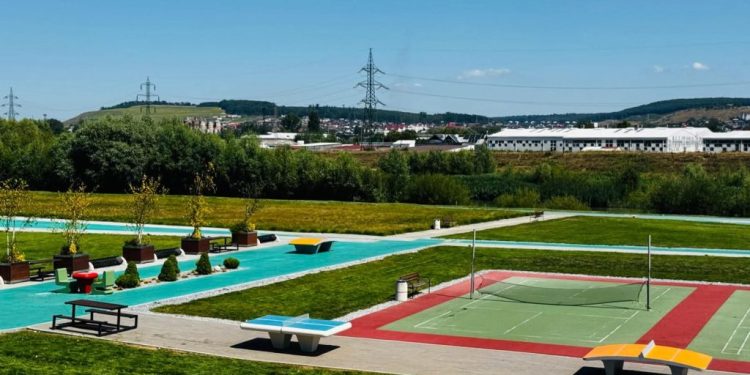 Primăria Suceava: Tenis de masă, teqball și șah, noi facilități în Lunca Sucevei pentru a încuraja mișcarea în aer liber