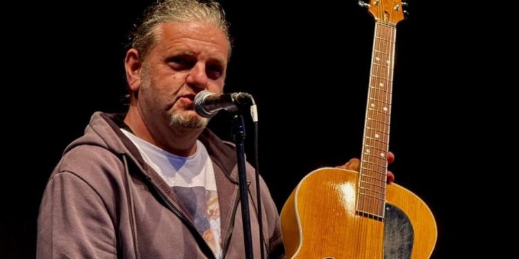 Festivalul de Blues de la Suceava ajunge la ”majorat”. Ediția următoare va dura tot anul. Boby Stroe: Încercăm să aducem bucurie în continuare. Lumea să vină, să-l cunoască pe Fani, să cunoască blues-ul și să mai uite de grijile acestea cotidiene