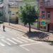 Copil de 10 ani pe bicicletă, fără cască, pe străzile Sucevei, o imagine frecventă