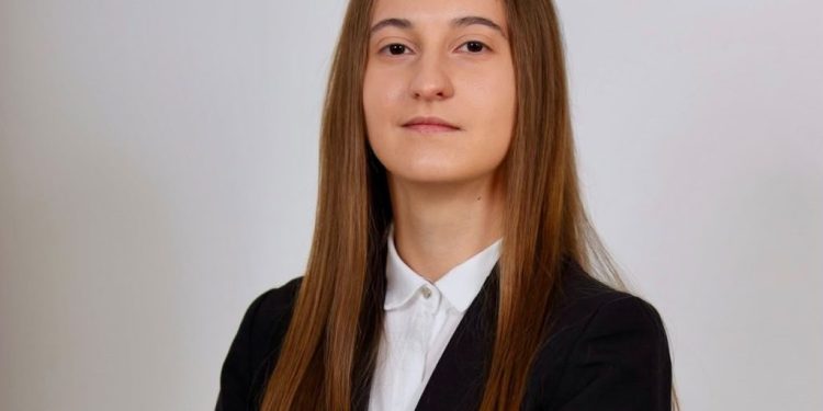 211 din cei 213 absolvenți de clasa a XII-a de la ”Hurmuzachi” au promovat examenul de Bacalaureat