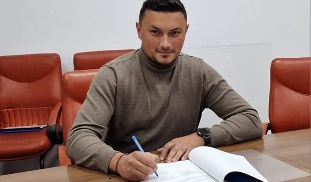 Primarul de la Horodnic de Jos, Ionel Andrișan, amendat cu 10.000 de lei pentru că a abandonat doi căței
