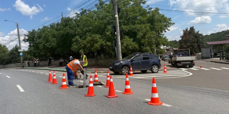 Peste 23 de milioane de euro, pentru fluidizarea traficului din Suceava. Urmează noi sensuri unice și 36 de intersecții inteligente