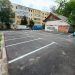 Garaje dărîmate și locuri de parcare amenajate, dar și clădiri care au nevoie de un var. Sau de un graffiti