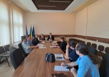 Autoritățile sucevene au analizat programul măsurilor pentru siguranță în școli