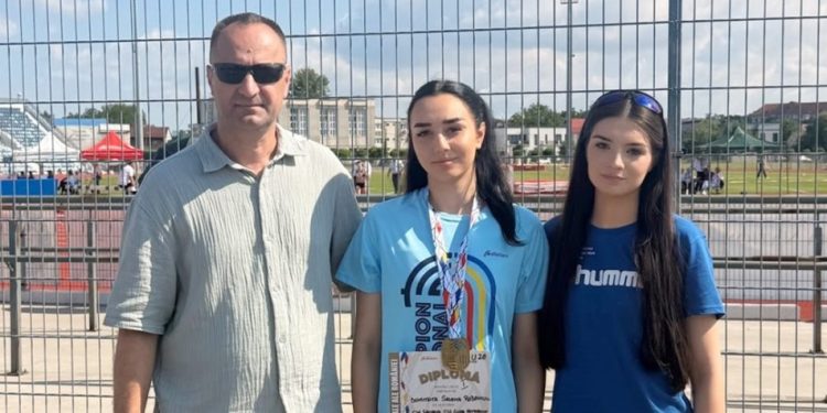 Atlete pregătite de Sliviu Casandra, o medalie de aur și un loc V la Campionatele Naționale U20