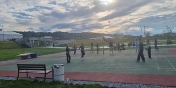 Primăria Suceava vă așteaptă la masă. La masa de teqball (Foto)