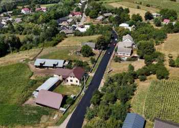 Asfaltarea DJ 178A dintre Costîna și Șcheia a început. Lucrările ar urma să fie gata în cel mult două săptămîni