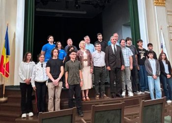 Prof. dr. Daniel Hrenciuc, despre concursul ”Vreau să fiu ca Iuliu Maniu”: Importanța acestui concurs trebuie corelată direct cu personalitatea celui care a fost Iuliu Maniu – un om a cărui prestație politică, morală, etică, n-a fost pusă la îndoială de nimeni, nici măcar de adversarii săi politici
