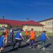 115 copii cu vîrste cuprinse între 6 și 15 ani de la Școala Sasca Mare, participanți la un program privind un stil de viață sănătos