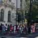 Merdeneaua de la București și pîinea și ștrudelul de la Suceava