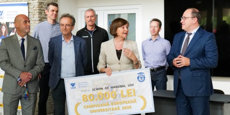 80.000 de lei, din partea USV, pentru echipa de handbal masculin a universității, care a devenit campioană europeană universitară pentru cincea oară