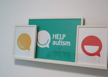 Proiect pentru furnizarea de servicii specializate copiilor și adolescenților cu tulburări din spectrul autist din județul Suceava